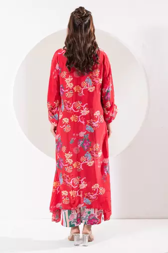 Rukmini red kaftan set
