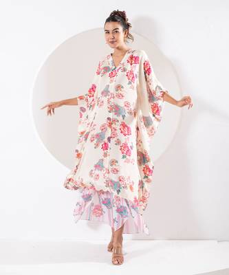 Saavni ivory kaftan set 1