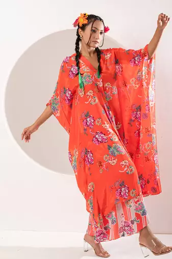 Saavni orange kaftan set