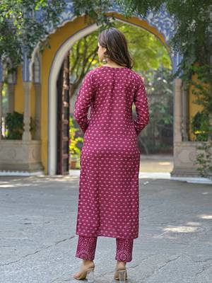Maroon Cotton Printed Floral Design Kurti 4