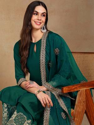 Women teal silk blend solid straight festive kurta palazzos with dupatta 2