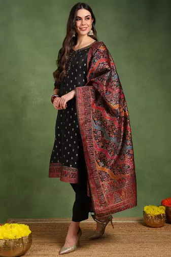 Women black silk blend solid woven design straight kurta trousers with dupatta
