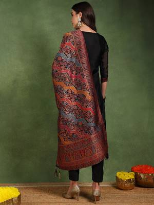 Women black silk blend solid woven design straight kurta trousers with dupatta 4