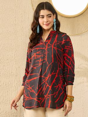 Women black viscose rayon abstract printed regular top 3