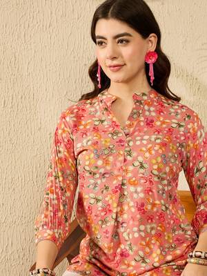 Women pink viscose rayon floral printed regular top 2