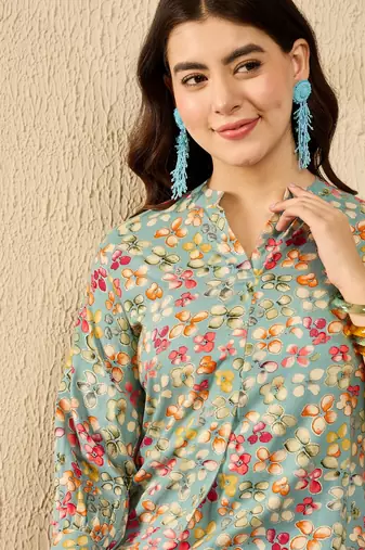 Women blue viscose rayon floral printed regular top