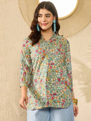 Women blue viscose rayon floral printed regular top 2