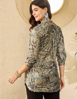 Women blue silk blend floral printed regular top 4