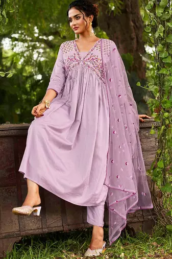 Trendmalls Women's chanderi silk embroidery salwar suit set kurta pant with dupatta