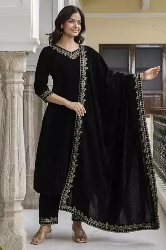Trendmalls Women's velvet embroidery salwar suit set kurta pant with dupatta
