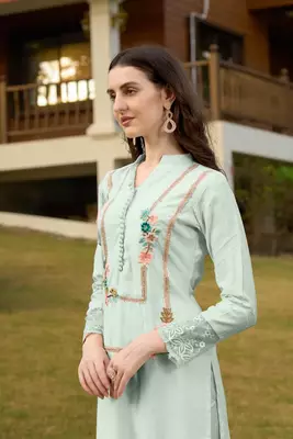 Light-green hand embroidery art silk straight cut kurta & 6