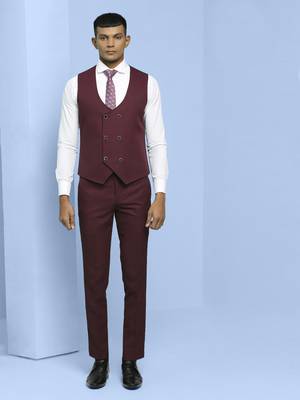 Wine suit with detachable lapel and reversible waistcoat 5