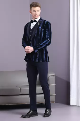 Navy blue stripe pattern velvet suit