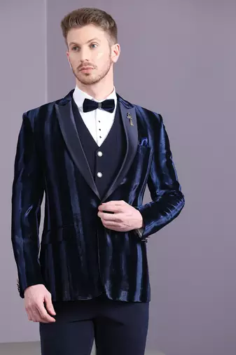 Navy blue stripe pattern velvet suit