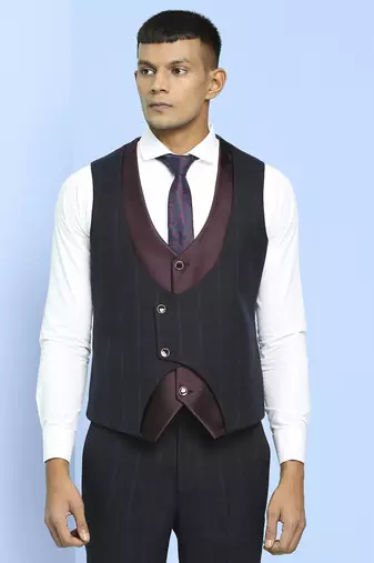 Dark maroon suit with light maroon checks