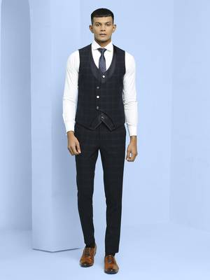 Dark blue checkered suit with white lining bold checks 5