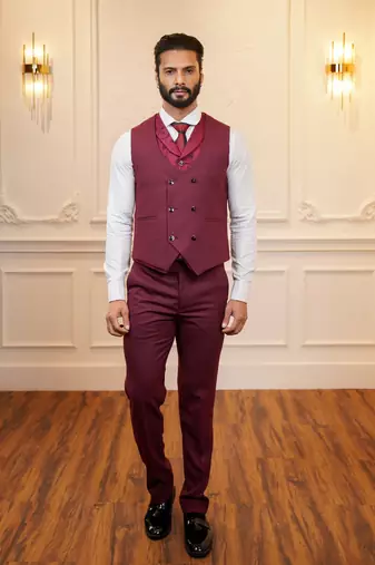 Red tuxedo with black detachable lapel and dual waistcoats