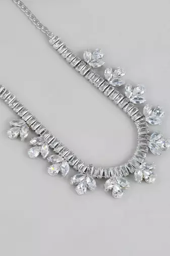White Color American Diamond Crystal Stone Work Choker Jewelry Set For Women