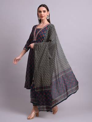 blue cotton buti printed & embroidery work kurta with trousers & dupatta set 1