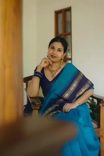 Blue Color Silk blend sarees with blouse