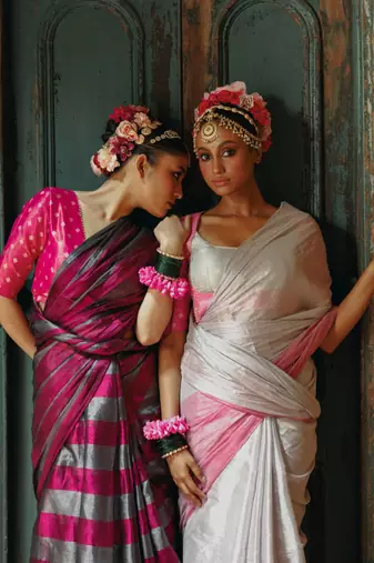 Huts and looms silver and pink handloom tissue saree
