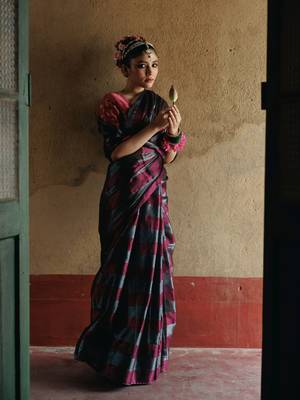 silver and purple striped handloom tissue saree 2
