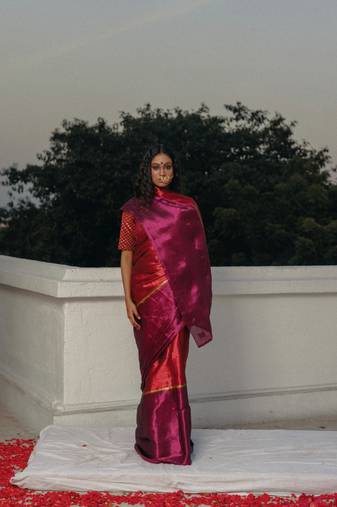 Huts and looms red and purple handloom tissue saree