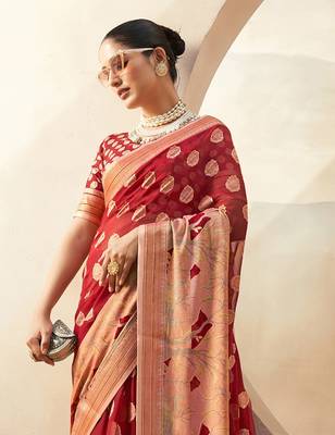 Red pure georgette floral printed saree 3
