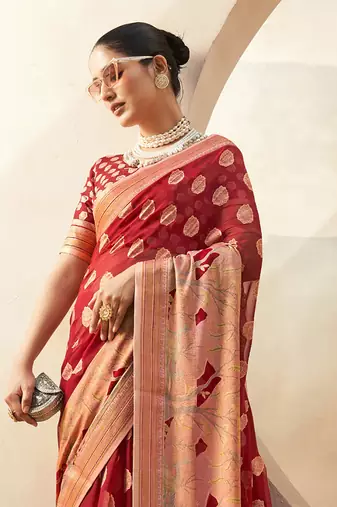 Red pure georgette floral printed saree