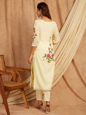 Yellow hand painted long cotton kurta set 3