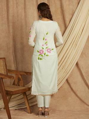 Green hand painted long cotton kurta set 5