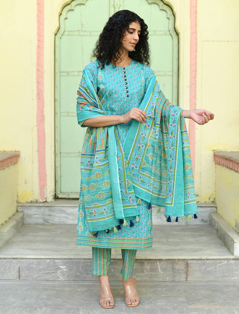 Green floral printed regular pure cotton kurta with trousers & with dupatta
