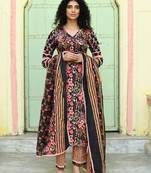Black floral printed regular pure cotton kurta with trousers & with dupatta