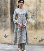 Grey floral printed regular pure cotton kurta with trousers