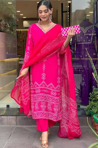 Pink french crepe printed kurta pant set