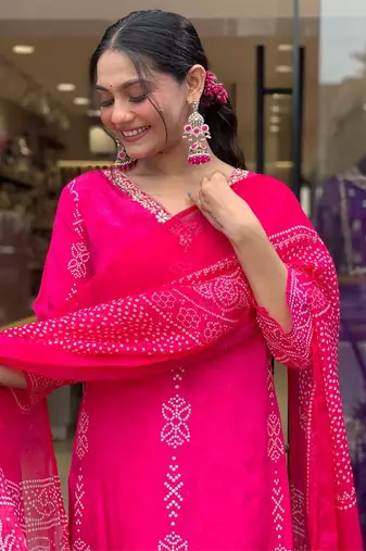 Pink french crepe printed kurta pant set