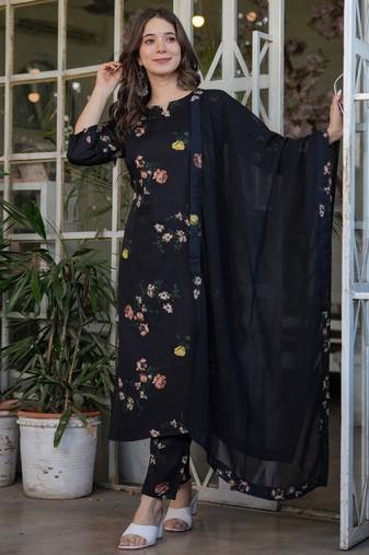 Black silk blend printed kurta pant set