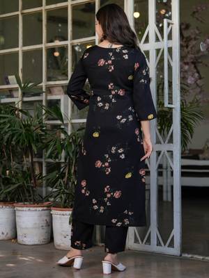 Black silk blend printed kurta pant set 3