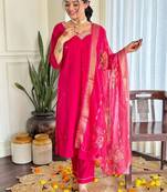 Gajri viscose chanderi heavy thread embroidery work with printed dupatta kurta pant set