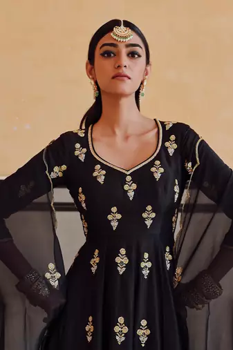 Floral butti embroidered 12 kali anarkali with palazzo & dupatta