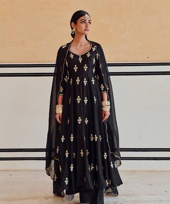 Floral butti embroidered 12 kali anarkali with palazzo & dupatta 4