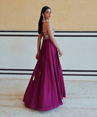 Big flower jaal embroidered back dori anarkali with dupatta 4