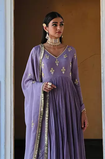 V-neck floral butti embroidered full sleeve anarkali with dupatta