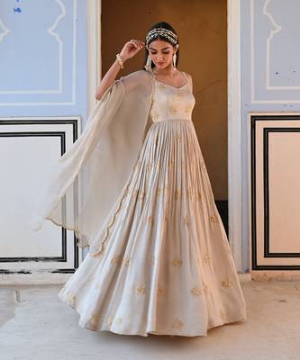 Broad step 3 butti embroidered anarkali with dupatta 4
