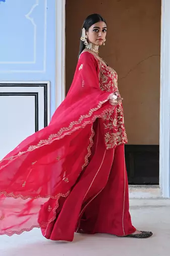Square nekline big flower jaal embroidered short kurta with palazzo and dupatta