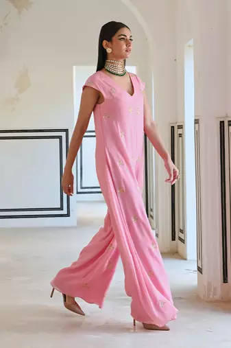 Baby pink small floral butti embroidered loose jumpsuit.