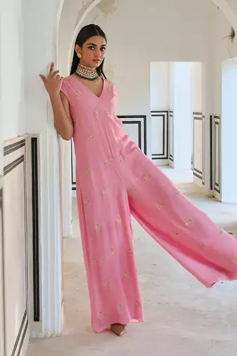 Baby pink small floral butti embroidered loose jumpsuit.