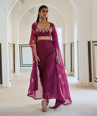 Magenta floral embroidered neckline bralet with floral butti embroidered jacket and cowl skirt. 5