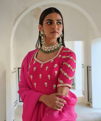 Rose pink raglan sleeve butti embroidered peplum with dhoti and dupatta. 2