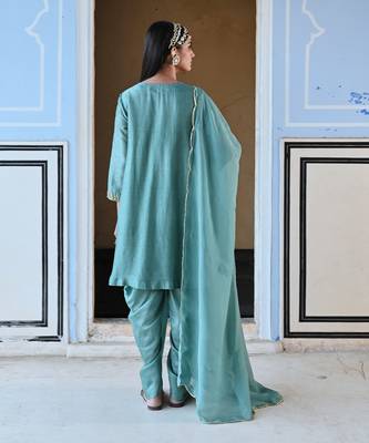 Turquoise blue 3/4 th sleeve leaf embroidered short kurta with dhoti and dupatta 3